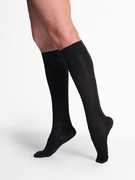 Sigvaris (20-30mmHg) | Men's Sea Island Cotton (Knee-High)